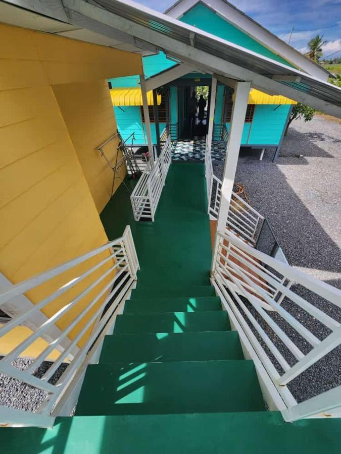 Homestay Denai Harummanis S4 Simpang Empat  Екстериор снимка