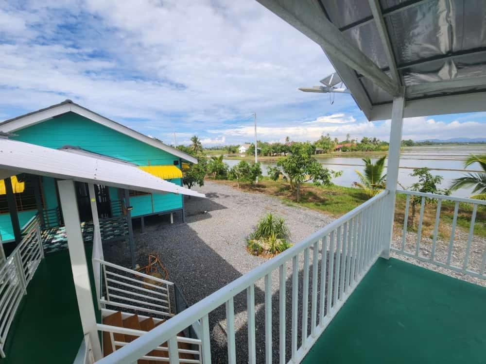 Homestay Denai Harummanis S4 Simpang Empat  Екстериор снимка